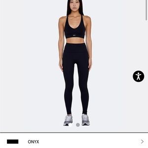 SET Active LuxeForm Leggings — Size Small — Black/ONYX — Worn Twice